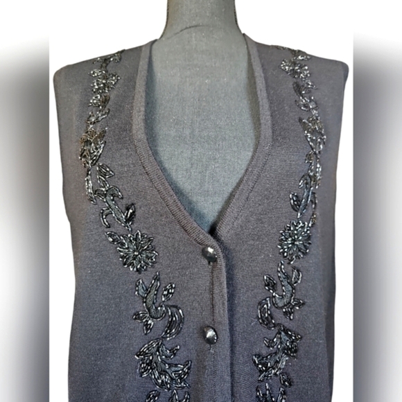 Vintage Koret Beaded Black Vest Sweater Size M - Picture 3 of 3
